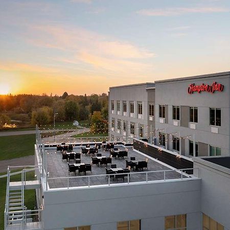 Hampton Inn Warroad Exterior photo